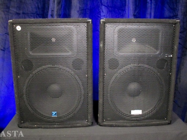 2 YORKVILLE YX15C SPEAKERS