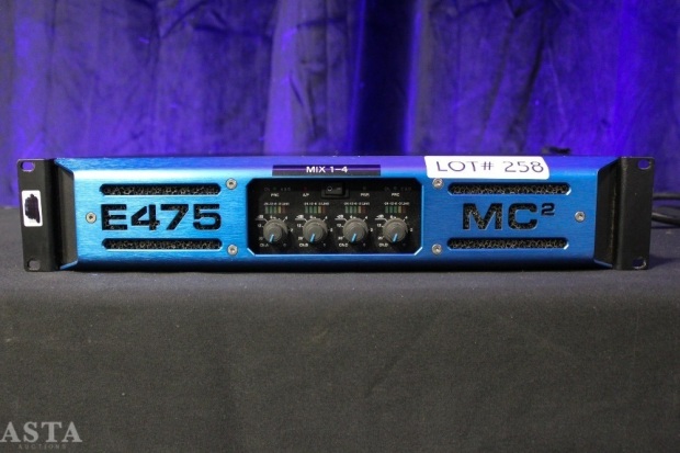 MC2 AUDIO E475 LIGHTWEIGHT TOURING POWER AMPLIFIER