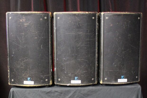 3 YORKVILLE LEGACY SERIES NX350 SPEAKERS FOR PARTS