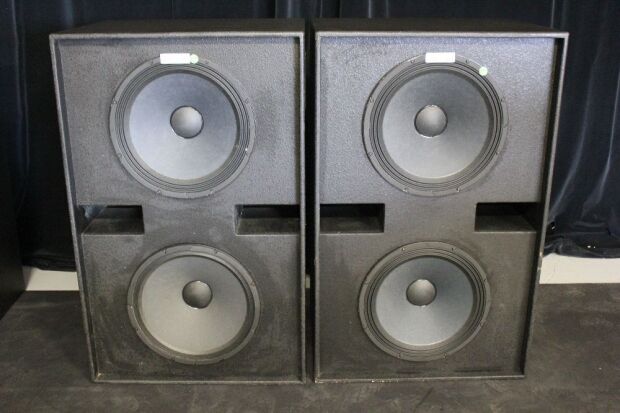 ELECTRO-VOICE TL770D VERY-LOW-FREQUENCY BASS ENCLOSURE SPEAKERS