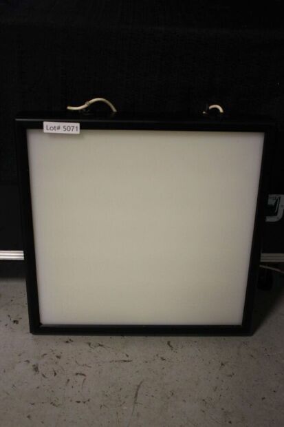 BLANK LIGHT UP SIGN FOR MENU OR GRAPHIC DISPLAY