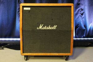 MARSHALL 1960A SPEAKER CABINET (TESTED)