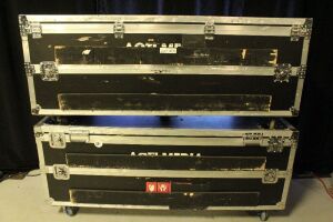 2 MATCHING LIGHTING ROADCASES