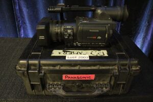 PANASONIC AG-HVX200K 3-CCD P2/DVCPRO HD CAMCORDER PACKAGE