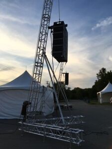 2 LINE ARRAY TRUSS STRUCTURES 