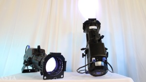 [2] BLIZZARD ARIA PROFILE RGBW LED LEKO w/ 26 DEGREE LENS
