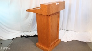 OAK PODIUM/LECTERN