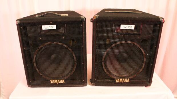 PAIR OF YAMAHA SV-12 TRAPEZOID POLE MOUNT SPEAKERS