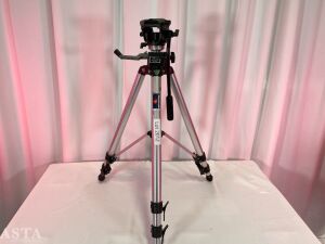 MANFROTTO 074 TRIPOD WITH MANFROTTO 701RC2 VIDEO HEAD